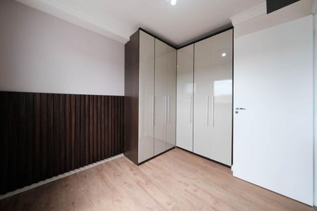 Quarto de apartamento à venda com 1 quarto, 33m² em Jardim Santa Teresinha, São Paulo