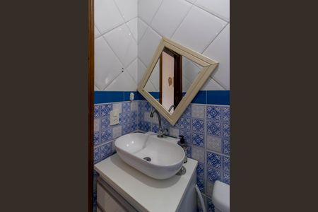 Casa à venda com 280m², 3 quartos e 6 vagas Casa à venda com 280m², 3 quartos e 6 vagasSuíte