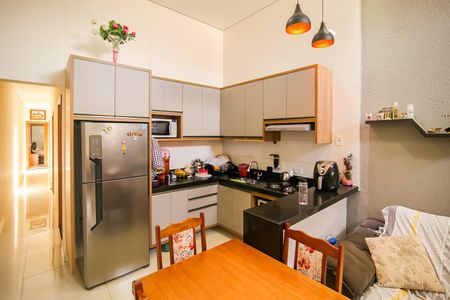 Casa para alugar com 94m², 3 quartos e 1 vagaCozinha e Sala