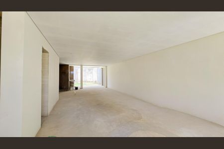 Casa à venda com 3 quartos, 168m² em Cabral, Contagem