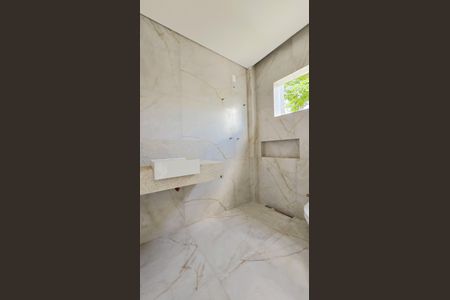 Casa à venda com 168m², 3 quartos e 4 vagasBanheiro Suite