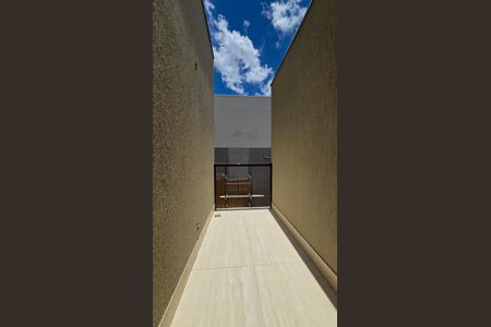 Casa à venda com 168m², 3 quartos e 4 vagasVaranda Quarto 03