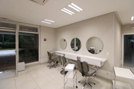 Apartamento à venda com 238m², 4 quartos e 4 vagas