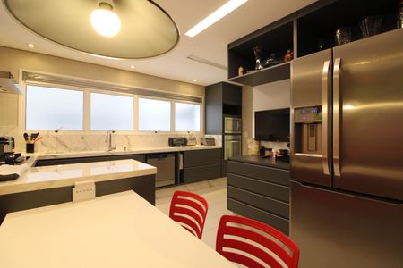 Apartamento à venda com 238m², 4 quartos e 4 vagas