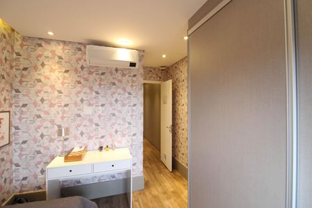 Apartamento à venda com 238m², 4 quartos e 4 vagas