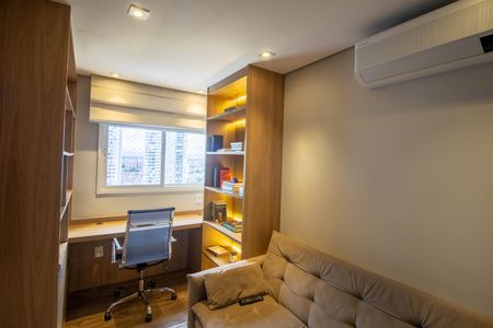 Apartamento à venda com 238m², 4 quartos e 4 vagas