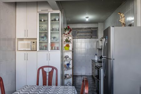 Apartamento para alugar com 172m², 3 quartos e sem vagaCozinha