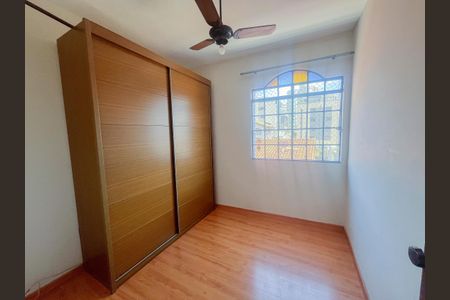 Apartamento à venda com 69m², 3 quartos e 1 vagaQuarto 2