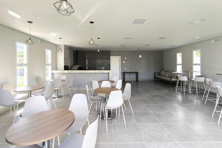 Apartamento à venda com 55m², 3 quartos e 1 vaga Apartamento à venda com 55m², 3 quartos e 1 vagaÁrea comum - Salão de Festas