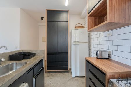 Apartamento para alugar com 55m², 2 quartos e 1 vaga Apartamento para alugar com 55m², 2 quartos e 1 vagaCozinha e Área de Serviço