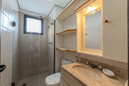 Apartamento para alugar com 55m², 2 quartos e 1 vaga Apartamento para alugar com 55m², 2 quartos e 1 vagaBanheiro