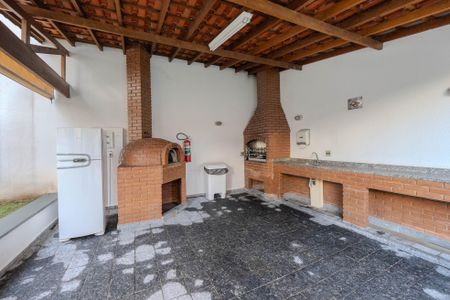 Apartamento para alugar com 55m², 2 quartos e 1 vaga Apartamento para alugar com 55m², 2 quartos e 1 vagaÁrea comum - Churrasqueira