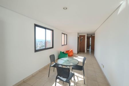 Apartamento para alugar com 55m², 2 quartos e 1 vaga Apartamento para alugar com 55m², 2 quartos e 1 vagaÁrea comum