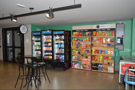 Studio à venda com 21m², 1 quarto e sem vagaMini Mercado