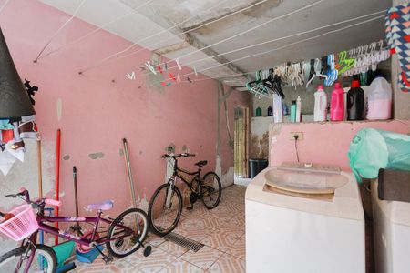 Casa à venda com 162m², 3 quartos e 1 vagaÁrea de serviço