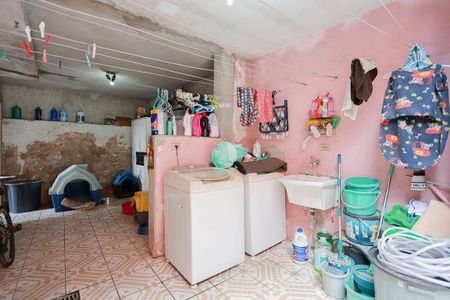 Casa à venda com 162m², 3 quartos e 1 vagaÁrea de serviço