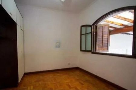 Casa à venda com 3 quartos, 148m² em Caxingui, São Paulo