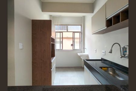 Apartamento à venda com 50m², 2 quartos e sem vagaCozinha e Área de Serviço
