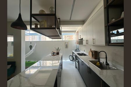 Apartamento para alugar com 61m², 2 quartos e 2 vagas Apartamento para alugar com 61m², 2 quartos e 2 vagasCozinha