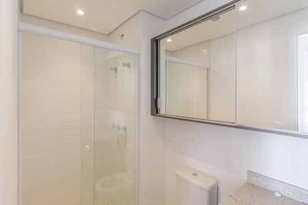 Banheiro de apartamento para alugar com 1 quarto, 49m² em Planalto Paulista, São Paulo