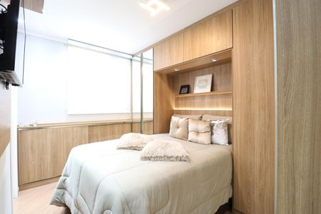 Suíte de apartamento à venda com 2 quartos, 52m² em Vila Romana, São Paulo