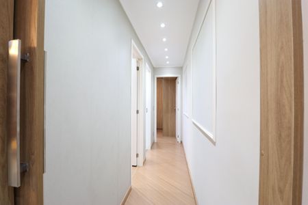 Apartamento à venda com 52m², 2 quartos e 2 vagasCorredor