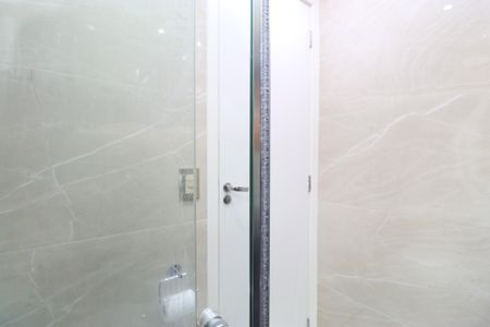 Apartamento à venda com 52m², 2 quartos e 2 vagasBanheiro da Suíte