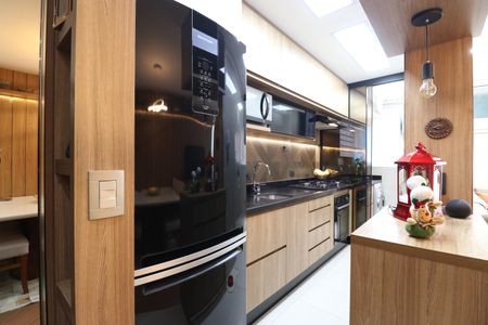 Apartamento à venda com 52m², 2 quartos e 2 vagasCozinha e Área de Serviço