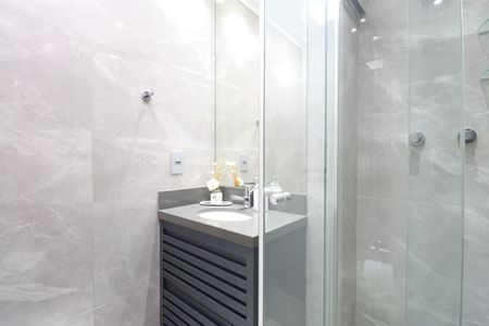 Apartamento à venda com 52m², 2 quartos e 2 vagasBanheiro Social