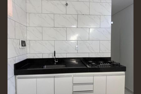 Cozinha de kitnet/studio para alugar com 1 quarto, 32m² em Mantiqueira, Belo Horizonte