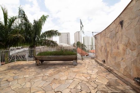 Casa à venda com 650m², 4 quartos e 5 vagas Casa à venda com 650m², 4 quartos e 5 vagasÁrea externa