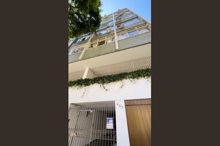 Apartamento para alugar com 90m², 2 quartos e 1 vagaFachada