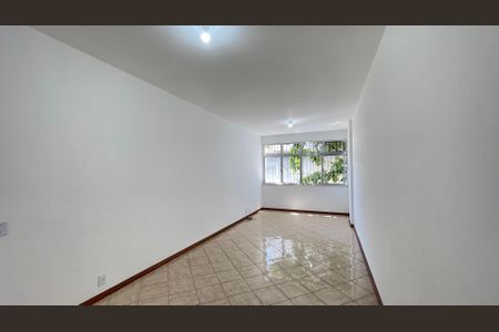 Apartamento para alugar com 90m², 2 quartos e 1 vagaSala
