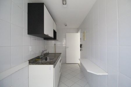 Apartamento para alugar com 71m², 2 quartos e 1 vagaCozinha