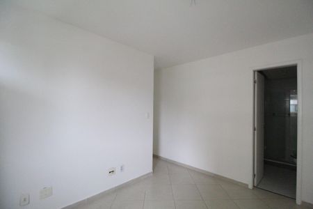 Apartamento para alugar com 71m², 2 quartos e 1 vagaSuíte