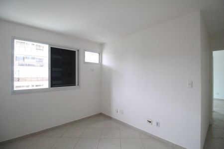 Apartamento para alugar com 71m², 2 quartos e 1 vagaSuíte