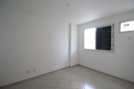 Apartamento para alugar com 71m², 2 quartos e 1 vagaSuíte