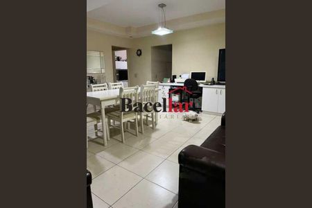 Casa à venda com 3 quartos, 457m² em Taquara, Rio de Janeiro