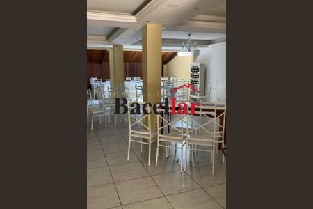 Casa à venda com 3 quartos, 457m² em Taquara, Rio de Janeiro