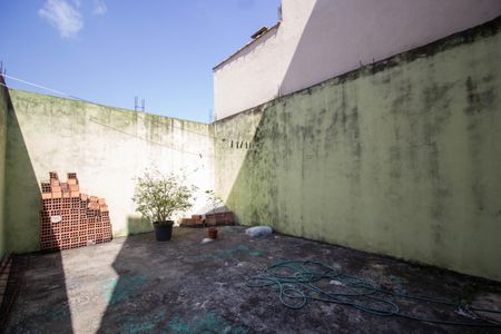 Casa para alugar com 140m², 2 quartos e 5 vagasQuintal