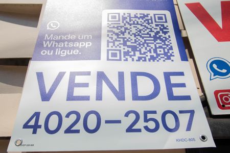 Casa para alugar com 140m², 2 quartos e 5 vagasFachada - placa instalada