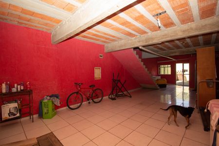 Casa para alugar com 140m², 2 quartos e 5 vagasGaragem