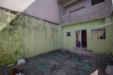 Casa para alugar com 140m², 2 quartos e 5 vagasQuintal