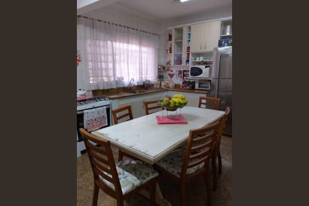 Casa à venda com 160m², 3 quartos e 4 vagasCozinha