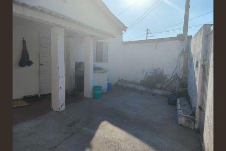 Casa à venda com 2 quartos, 290m² em Jardim Três Marias, São Paulo