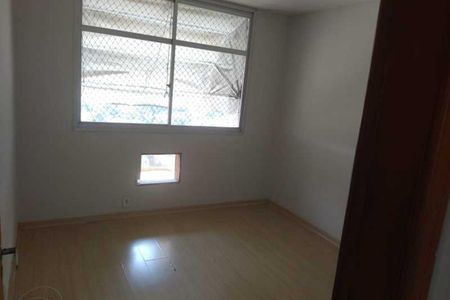 Apartamento à venda com 90m², 2 quartos e 1 vaga