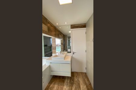 Apartamento à venda com 180m², 2 quartos e 3 vagasBanheiro da Suíte