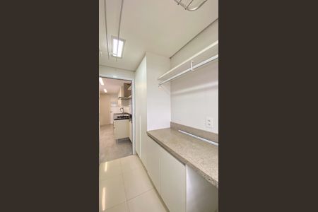 Apartamento à venda com 180m², 2 quartos e 3 vagasÁrea de Serviço