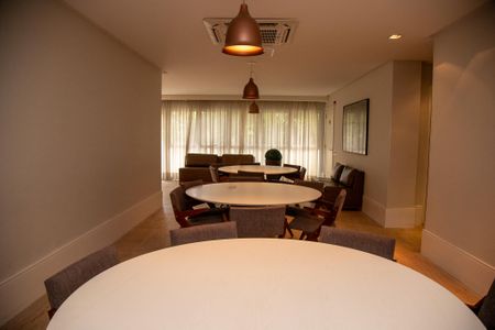 Apartamento à venda com 180m², 2 quartos e 3 vagasÁrea comum