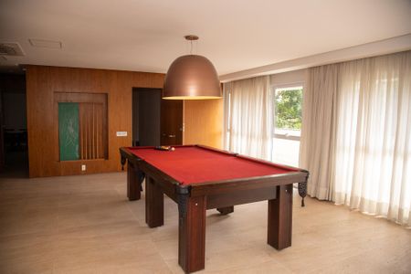 Apartamento à venda com 180m², 2 quartos e 3 vagasÁrea comum